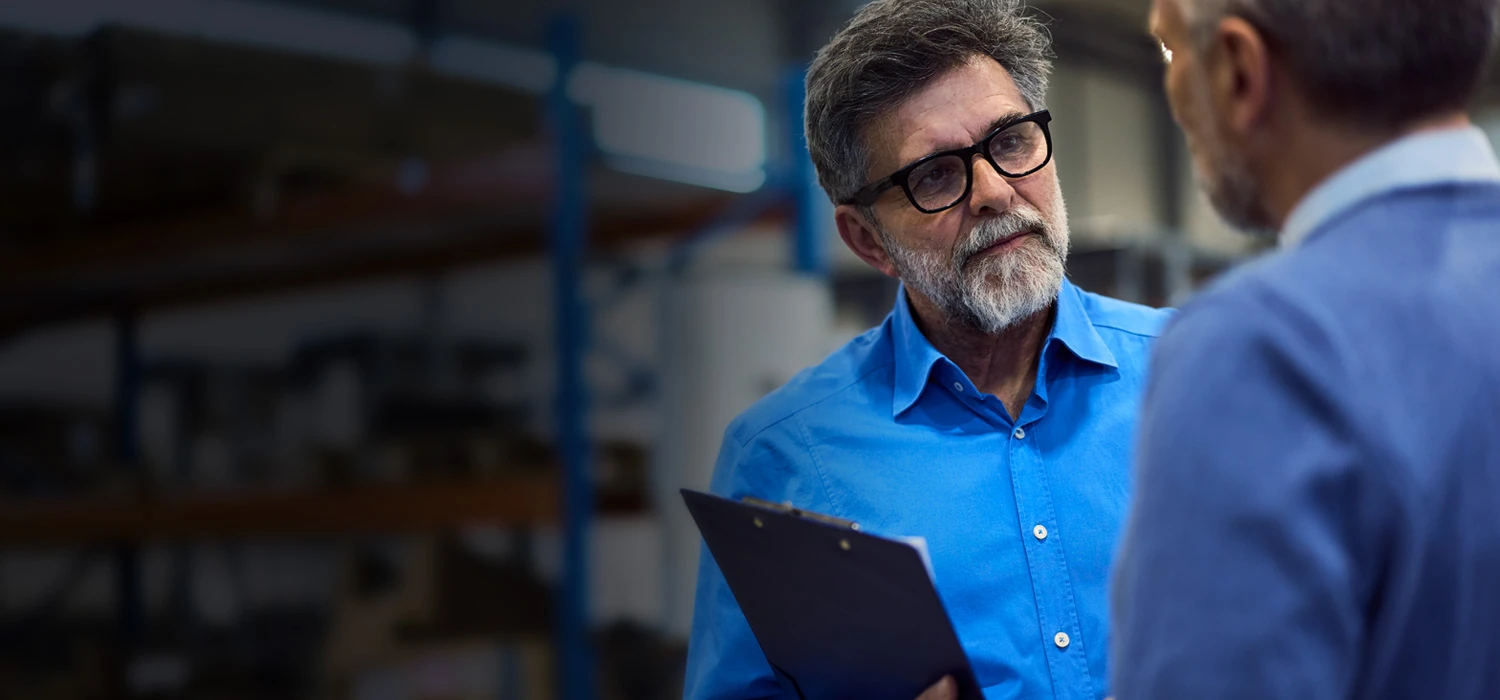 moventumfleetmanagement fleetmanagerrelationship homepage hero adobestock 1563410021 desktop nolines